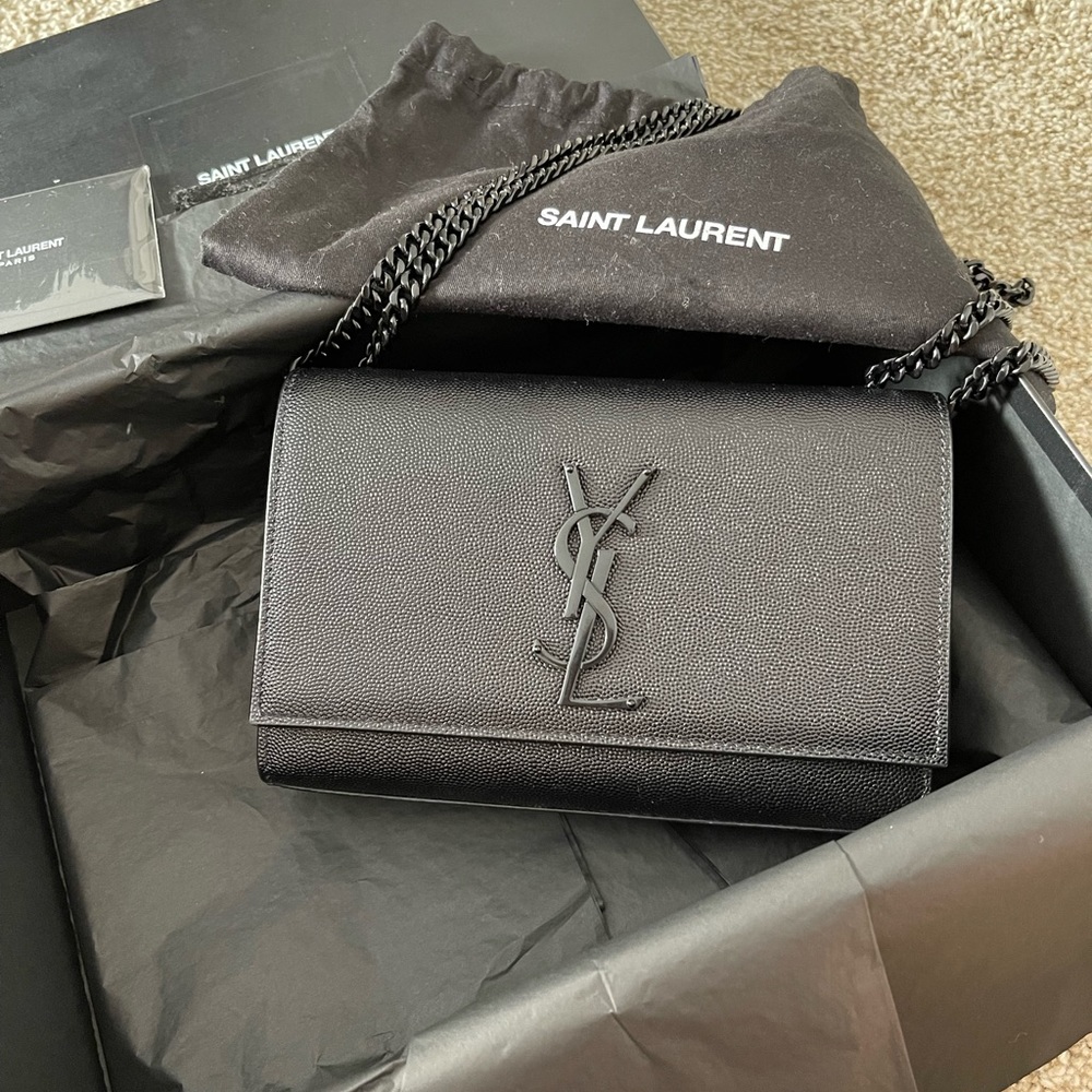 !SOLD! YSL SAINT LAURENT KATE SMALL CHAIN BAG IN GRAIN DE POUDRE